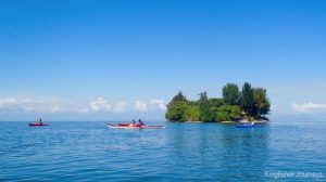 Visit-Rwanda-Kingfisher-Kayaking-700x393-1-300x168